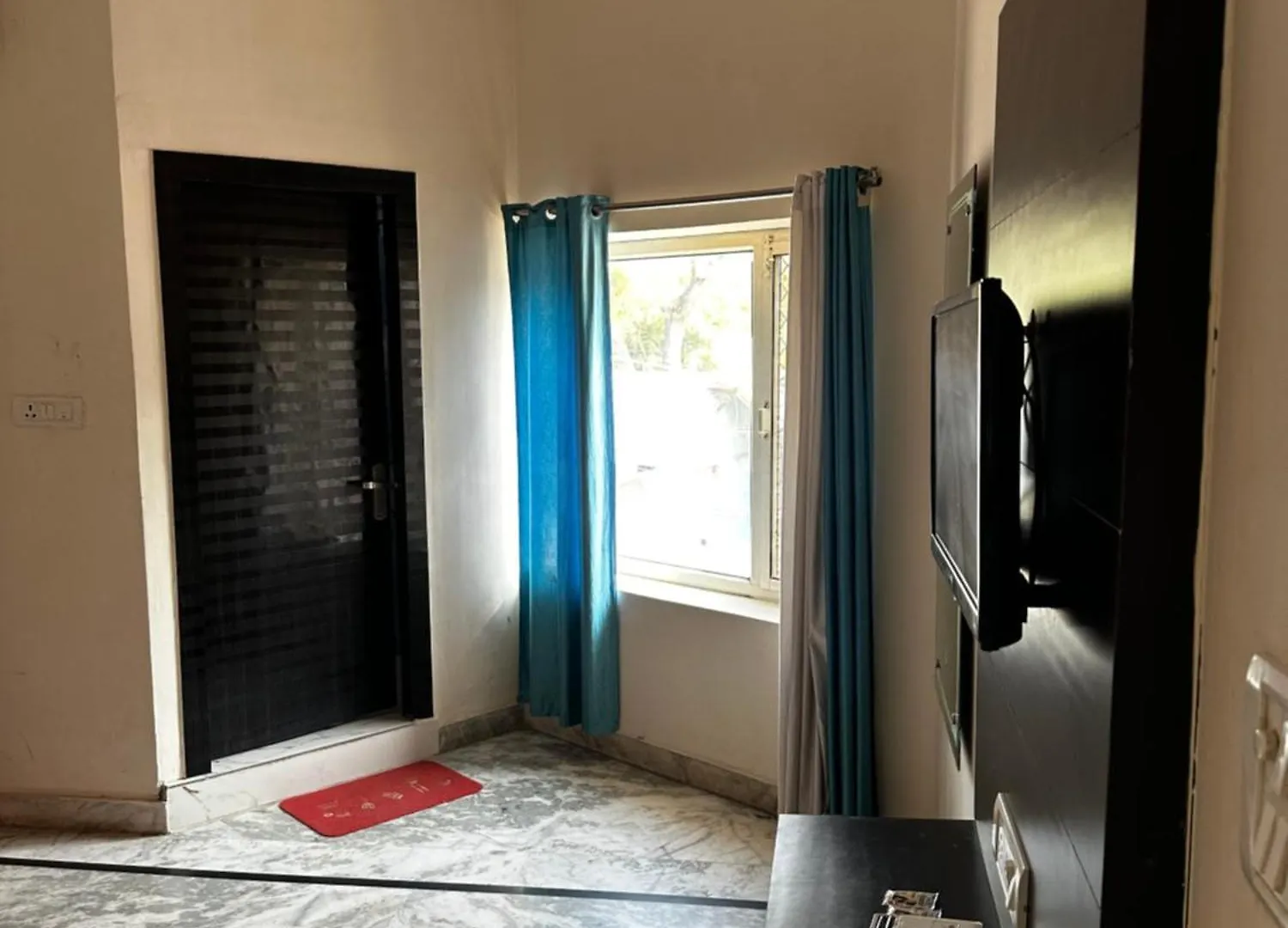 Bed & Breakfast Taj Castle A Boutique Homestay Agra