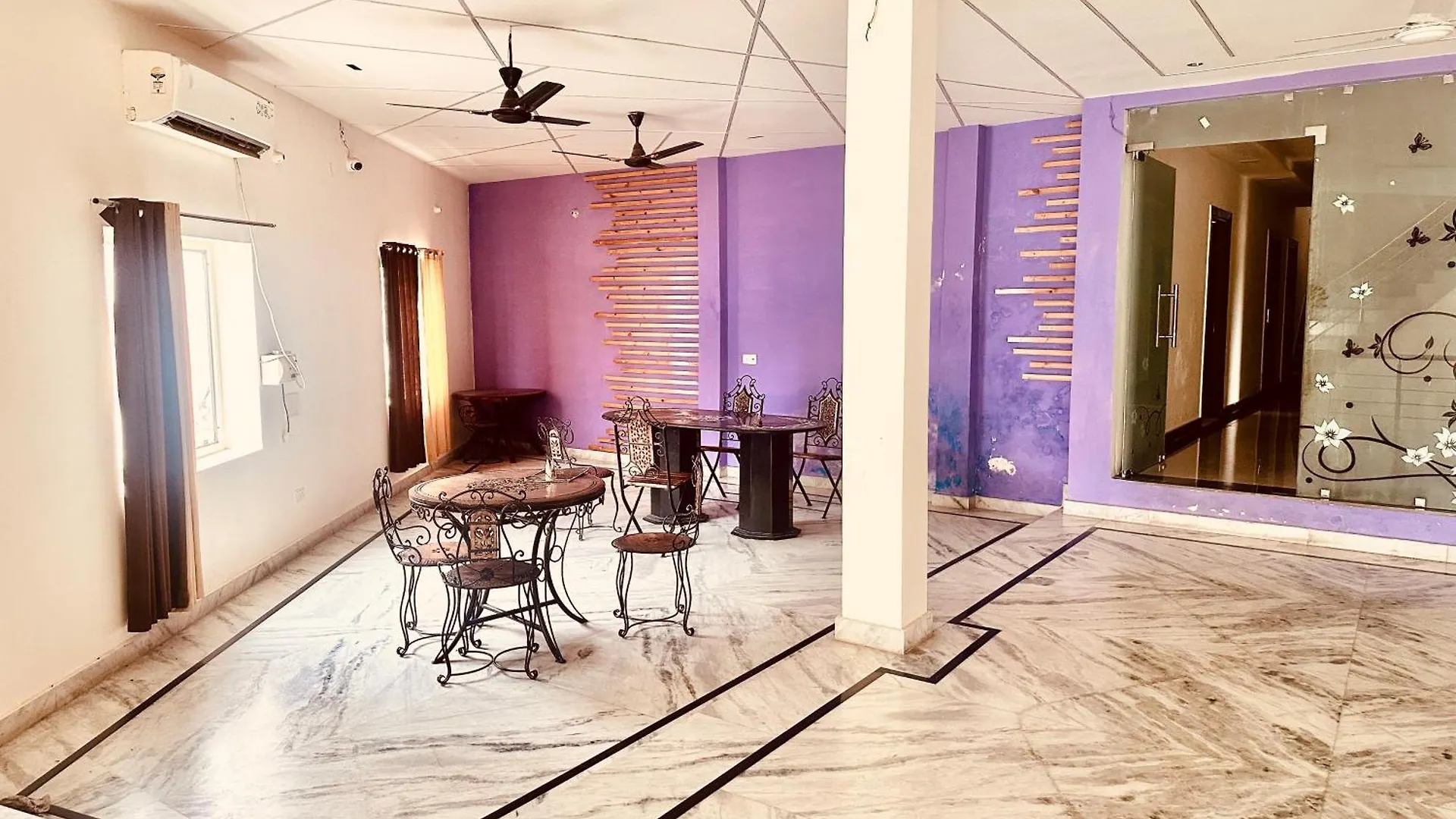 Taj Castle A Boutique Homestay Agra  India