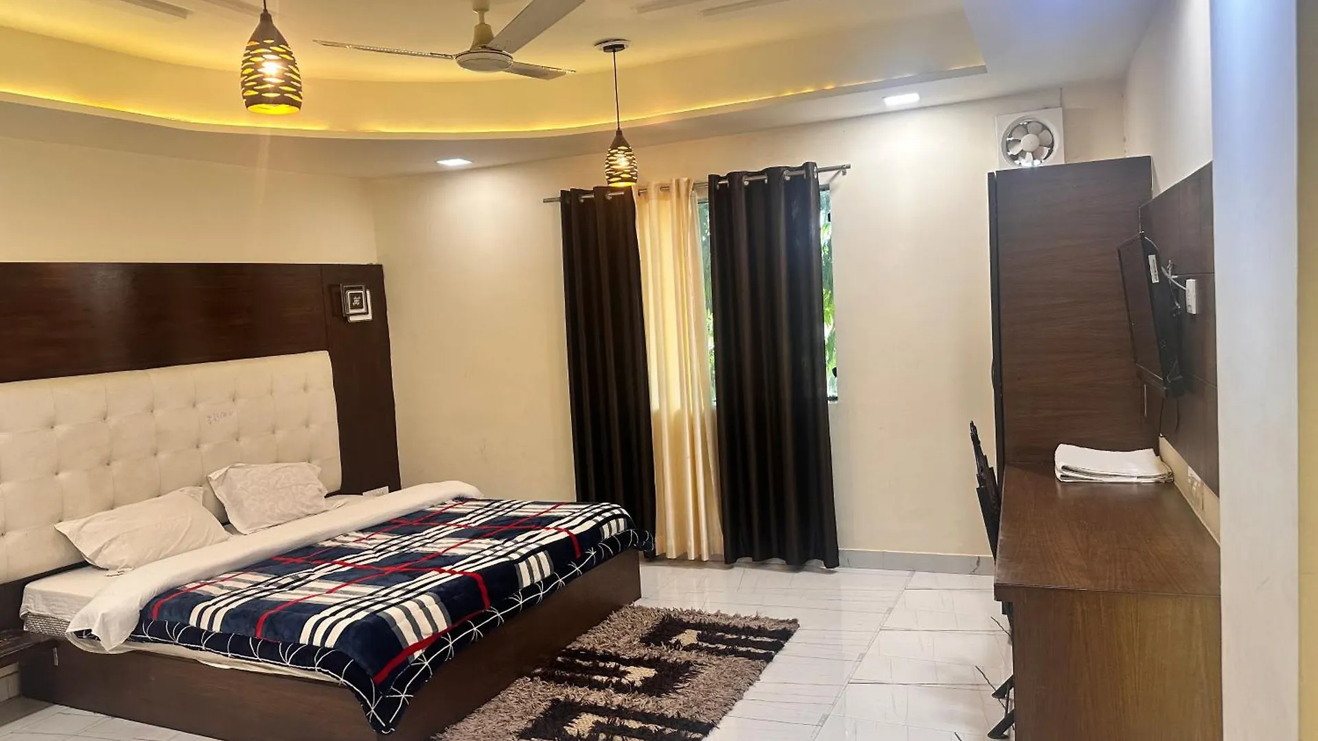 Taj Castle A Boutique Homestay Agra  Bed & Breakfast Agra (Uttar Pradesh)